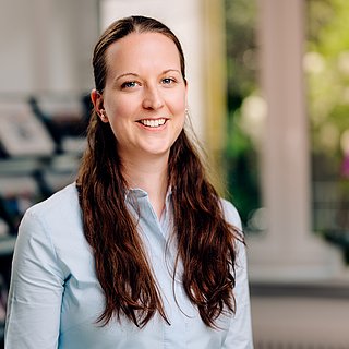 Foto von Mitarbeiterin Hanna Bielefeld